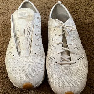 nike flyknit trainers